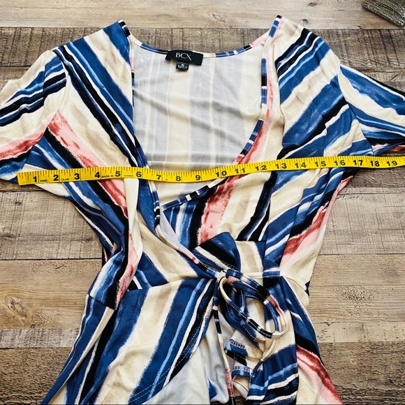 BCX Watercolor Wrap Blouse NWT Size XL - Picture 8 of 9